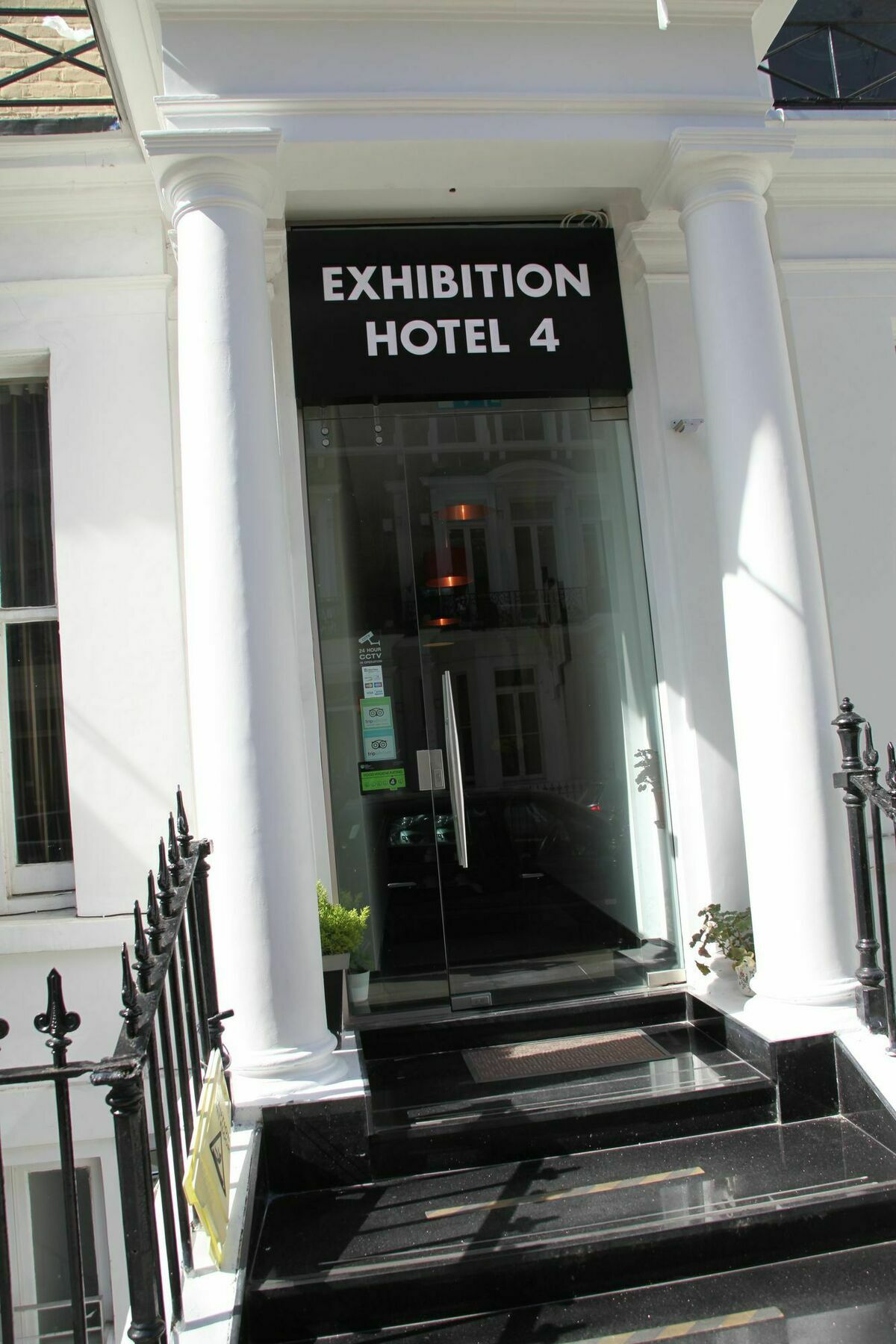 Exhibition Court Hotel 4 Londyn Zewnętrze zdjęcie